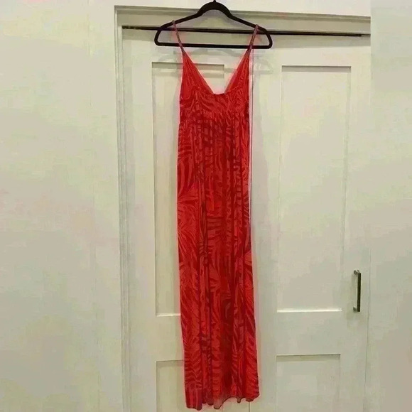 Women’s Tart Dress. Size Large - Picture 2 of 4